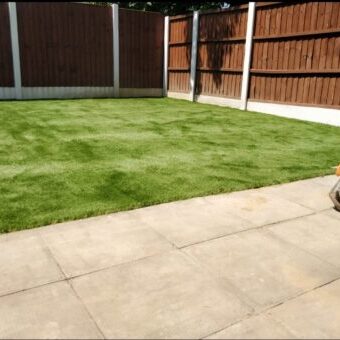 Artifcial-Grass-Leigh-1-4-450x340