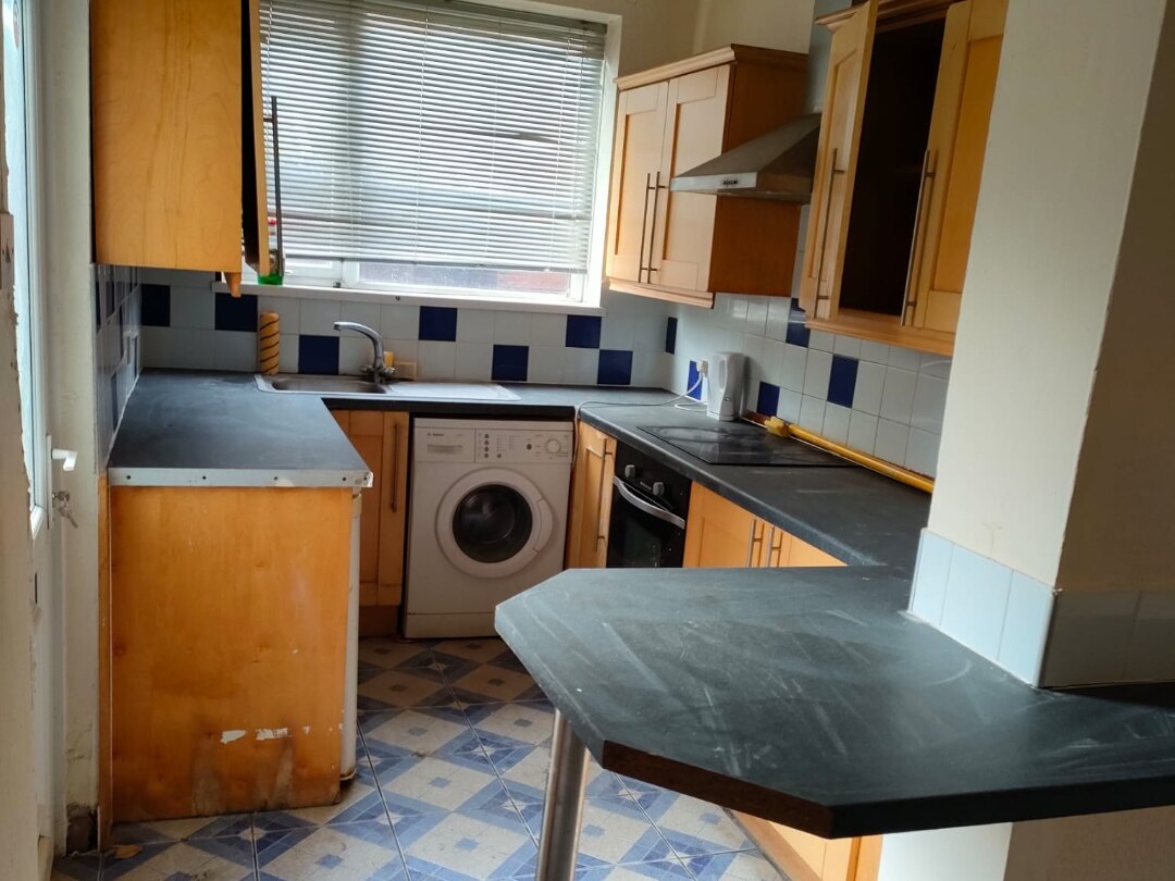 Kitchen installation in Chorley — finished kitchen and appliances
